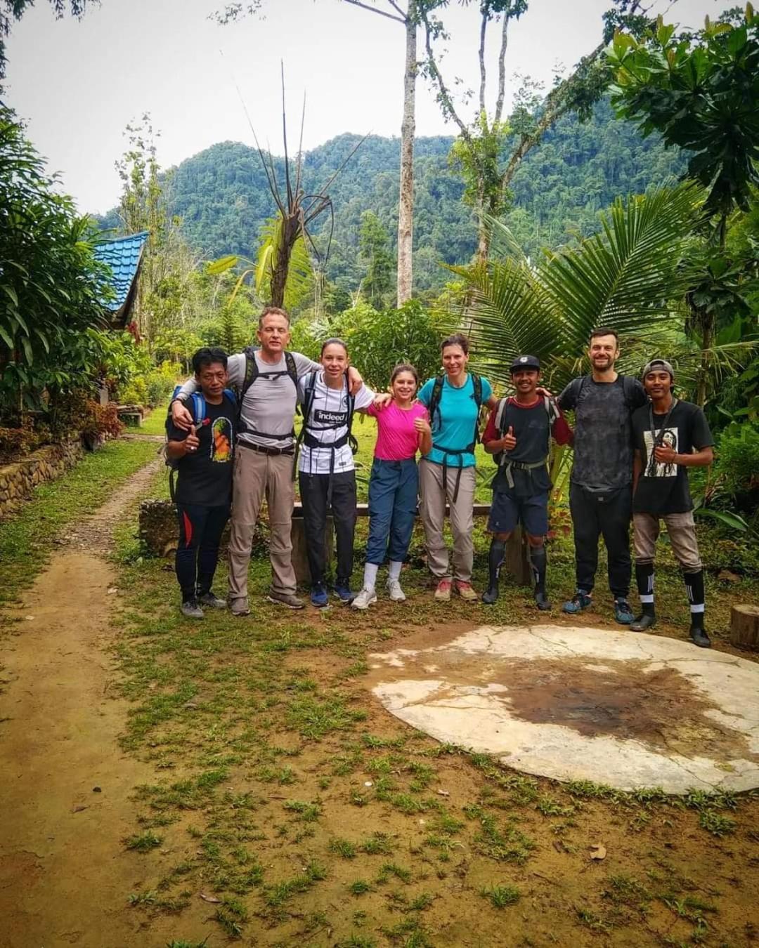 Batu Kapal Guest House & Jungle Trekking بوكيت لاوانج المظهر الخارجي الصورة