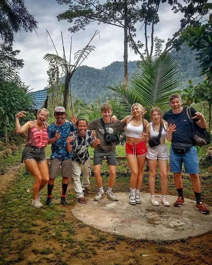 Batu Kapal Guest House & Jungle Trekking بوكيت لاوانج المظهر الخارجي الصورة